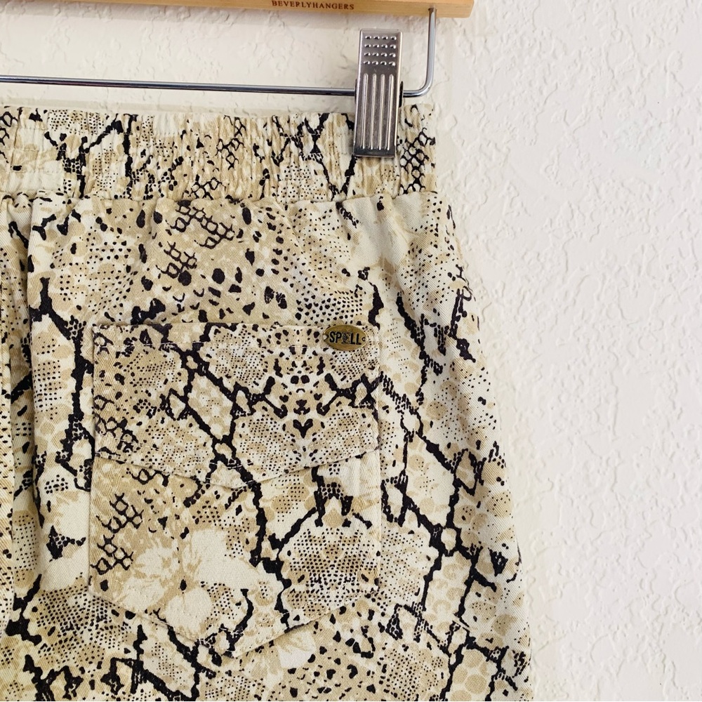 Spell // Aloha Python Jets - image 6